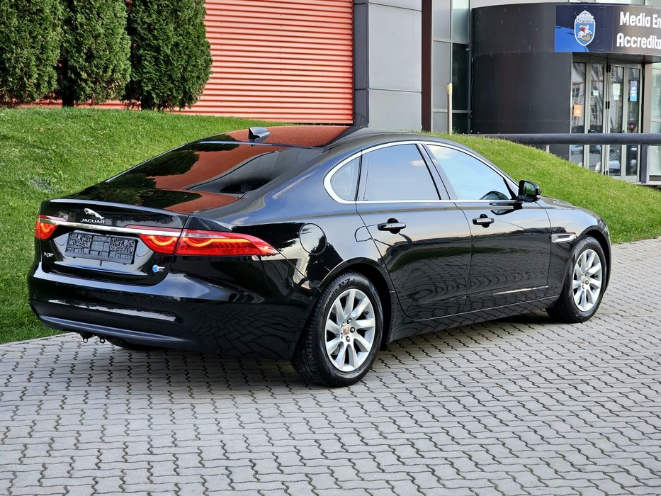 Jaguar XF 2017 / 2.0 Diesel 163 Cp euro 6/ Automata/ Rate / Variante