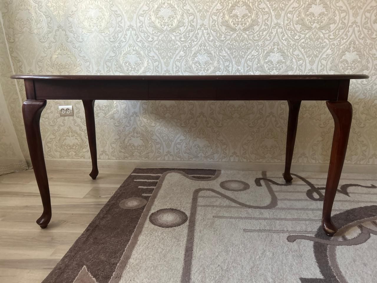 Стол раздвижной из натурального дерева