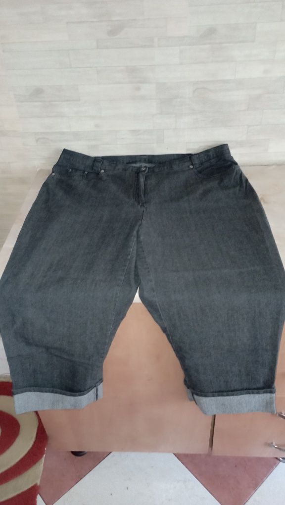 pantaloni blugi 3/4 XXL