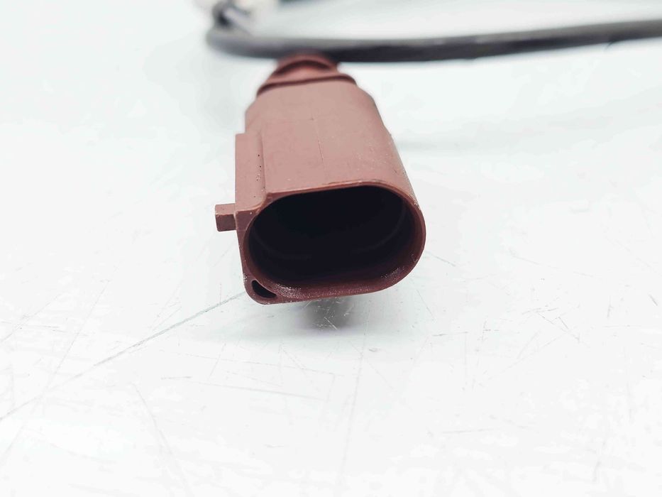 Senzor temperatura  Volkswagen Passat B6 (3C2) [Fabr 2005-2010] 03G90