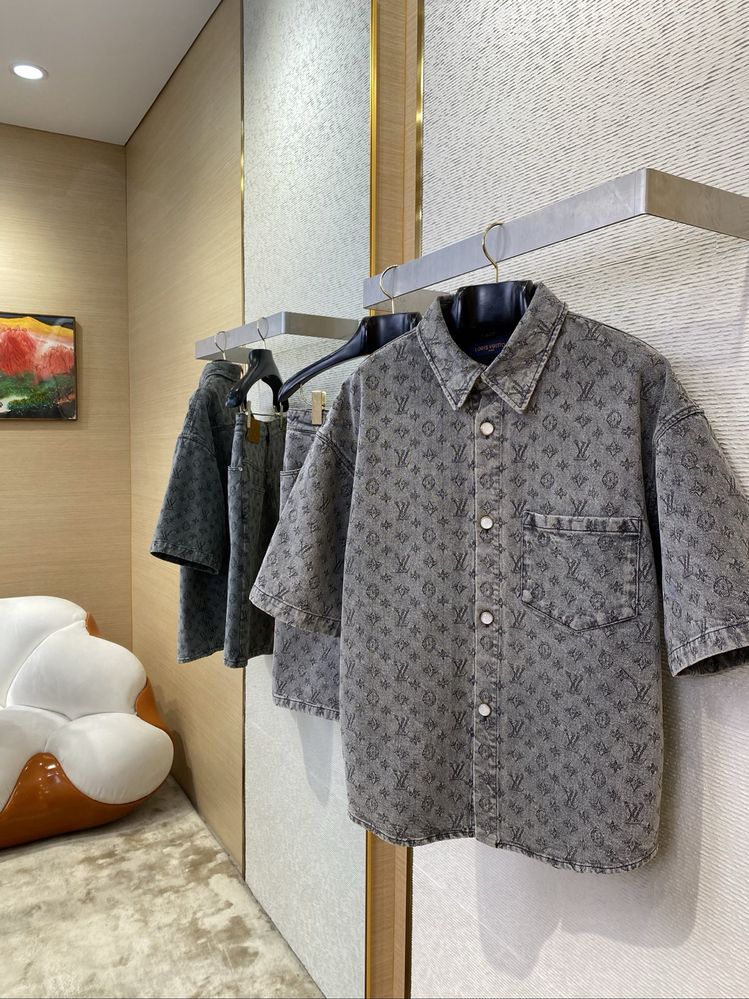 Compleu de vara Louis Vuitton Calitate Premium