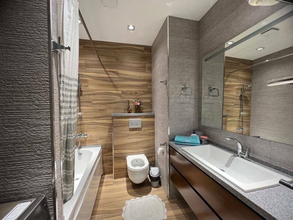 Жк Parisien! Сдается новая 3-х комнатная квартира в элит комплексе!