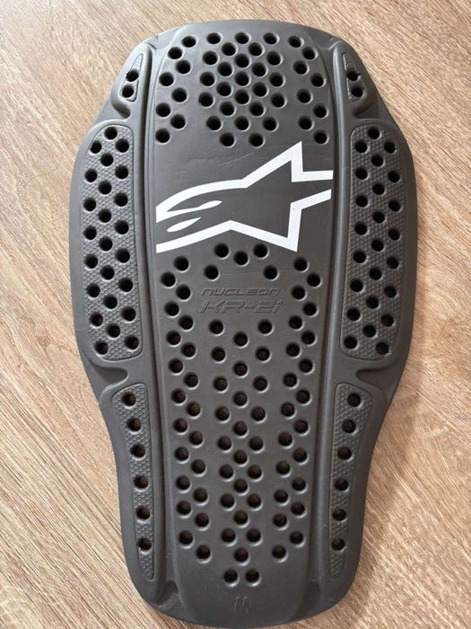 Мото екипоровка, каска, ръкавици, нагръдник, раница, яке