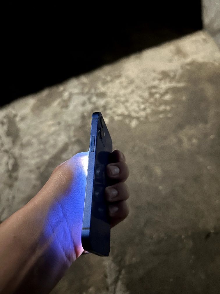 Iphone 12 mini ideal