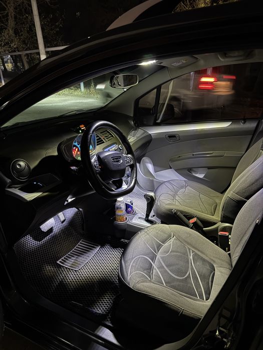 Машина продам срочно