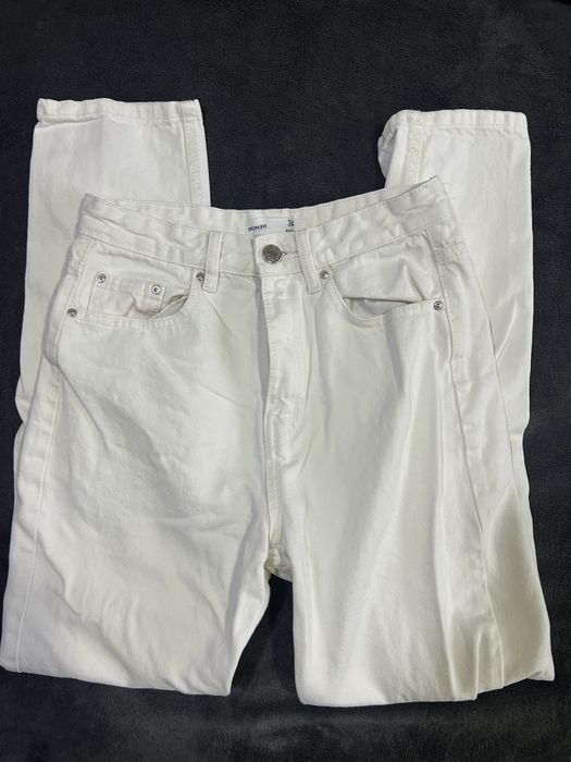 Дънки на  Sinsay