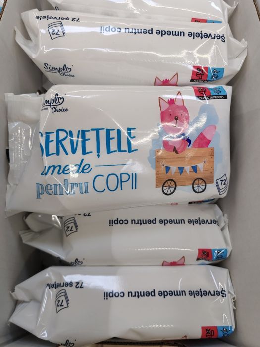 Șervetele umede de copii...5 lei pachetul