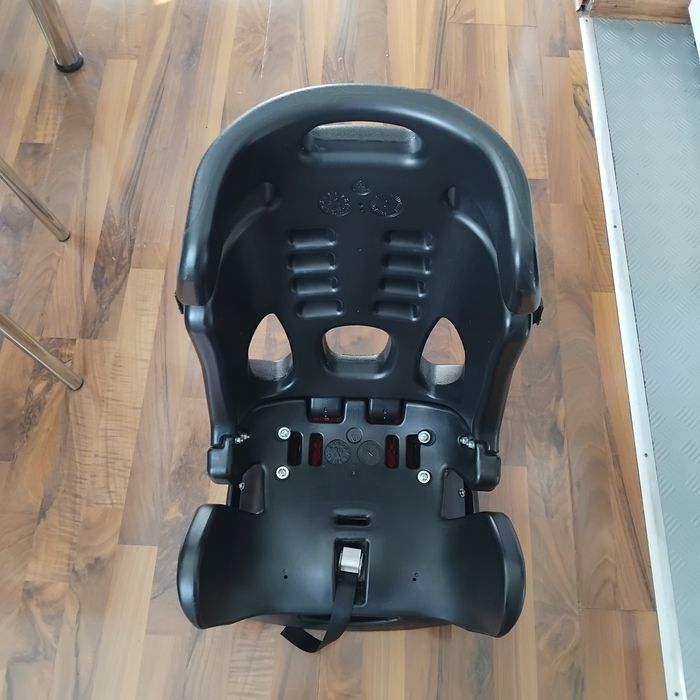 Детско столче до 25кг.