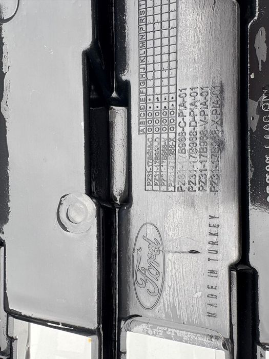 Grila bara fata ford tourneo custom 2023 cod PZ31-17B968-C-PIA-01