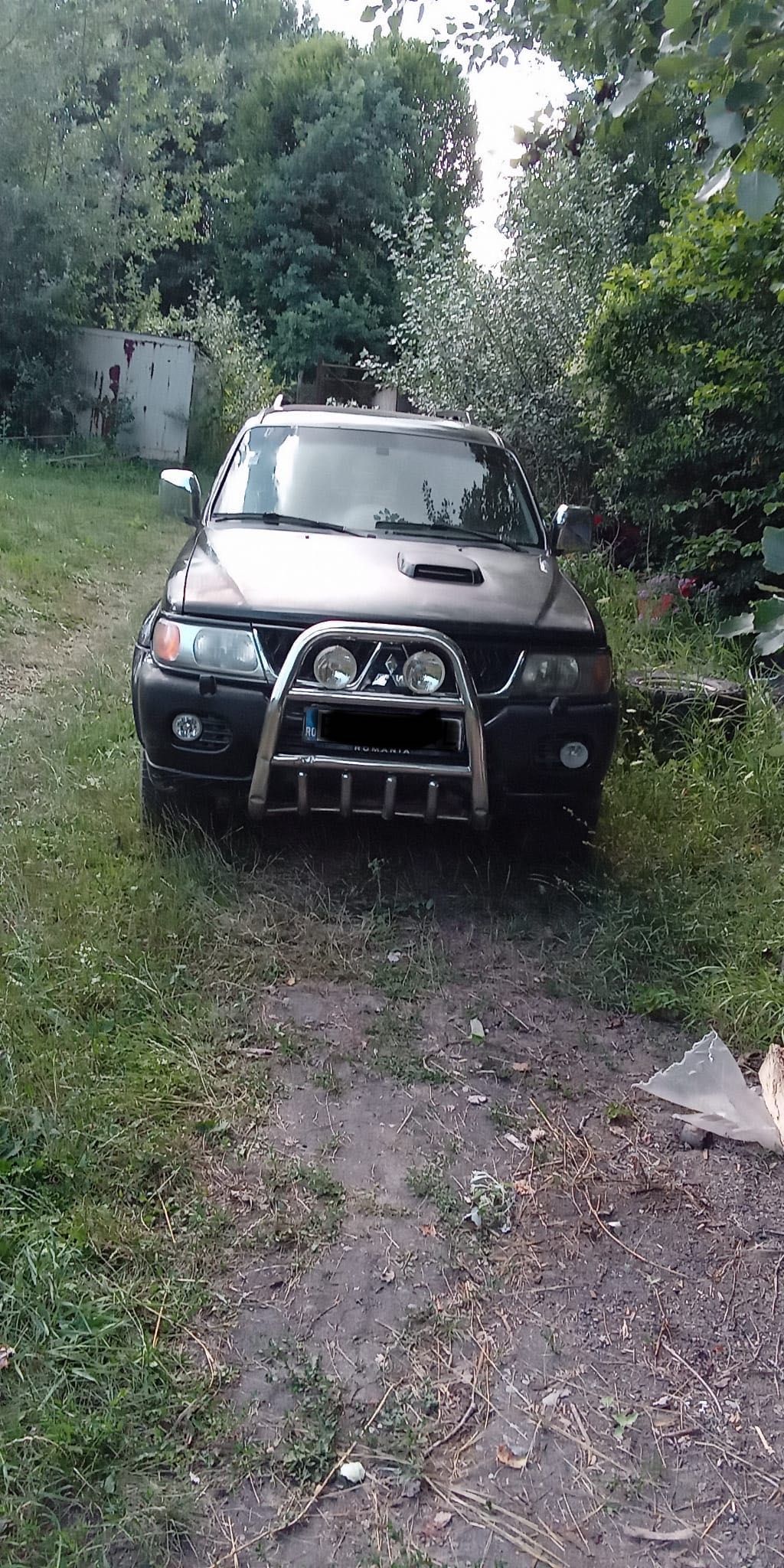 Dezmembrez Mitsubishi Pajero 3.2/2.5