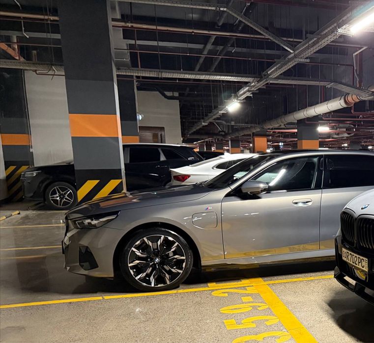 BMW I5 40L M sport 340 л.с