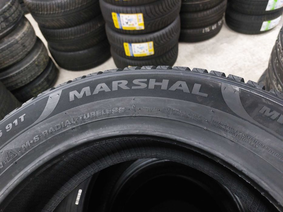 НОВИ зимни гуми MARSHAL 205/55/16 91T DOT 2724