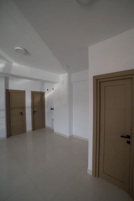 Inchiriere cladire/spatiu comercial central