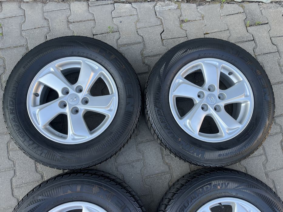 Jante 5x114.3mm, anvelope iarna 215/70 R16, Hyundai IX35, Tucson, Kia