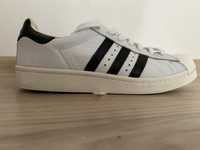 Adidasi superstar