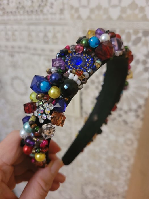 Заколки ободки прочее