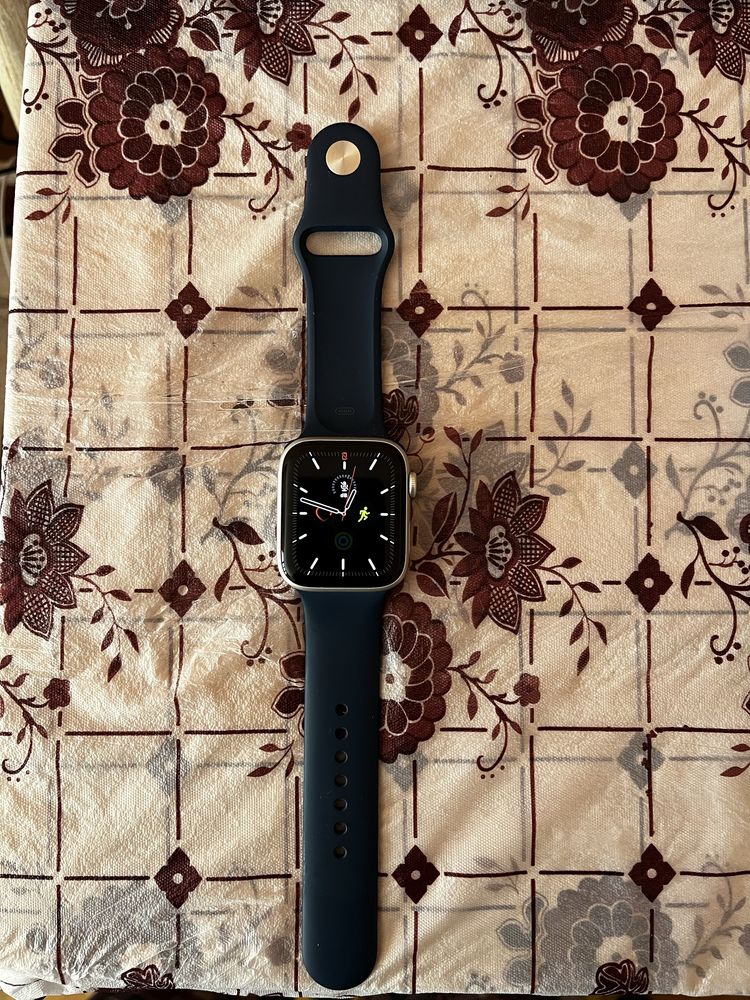 Apple Watch SE Версия на watchOS: 8.4.2