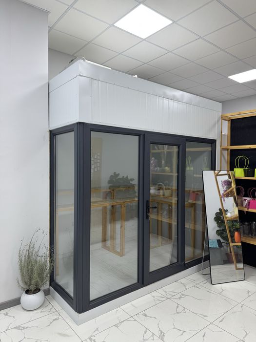 Холодильная камера для цветов