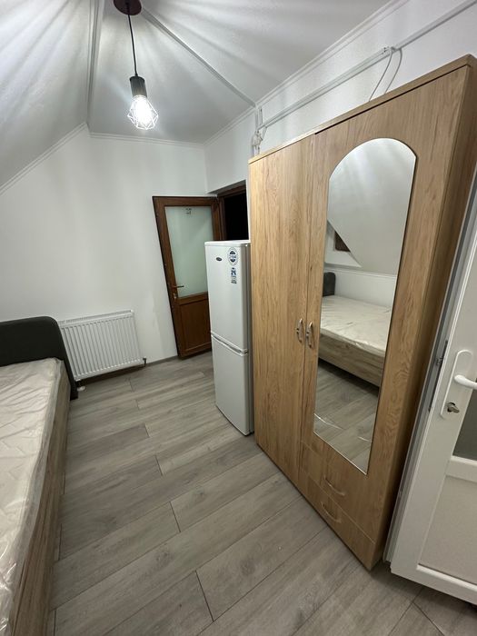 Garsonieră de închiriat