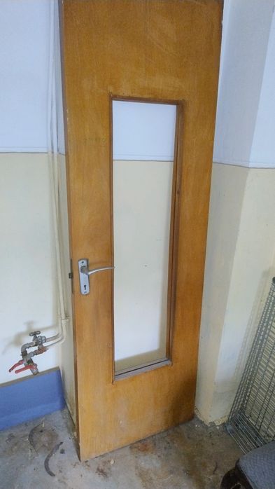 Usi interior, de lemn