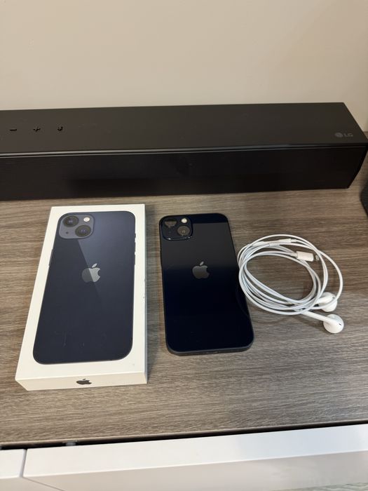 Продам IPhone 13 б/у