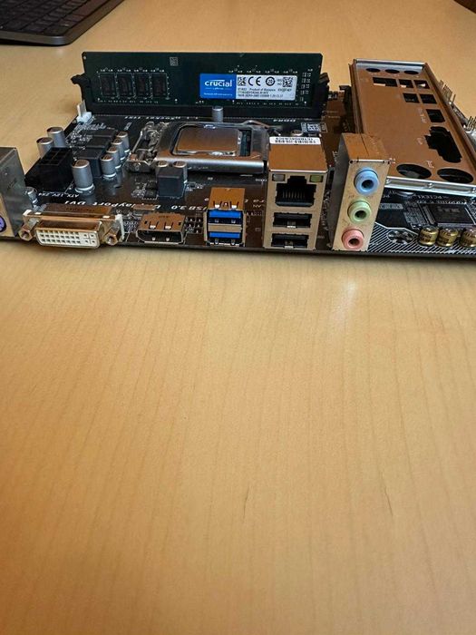 Super OFERTA Kit Placa de baza Gigabyte H110 Intel i5 6600 + 16gb DDR4