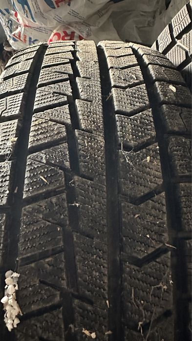 Зимные шины на Тойота Прадо, фольсвагенТуарег