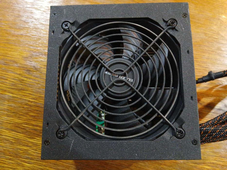 sursa nJoy Ayrus 500W