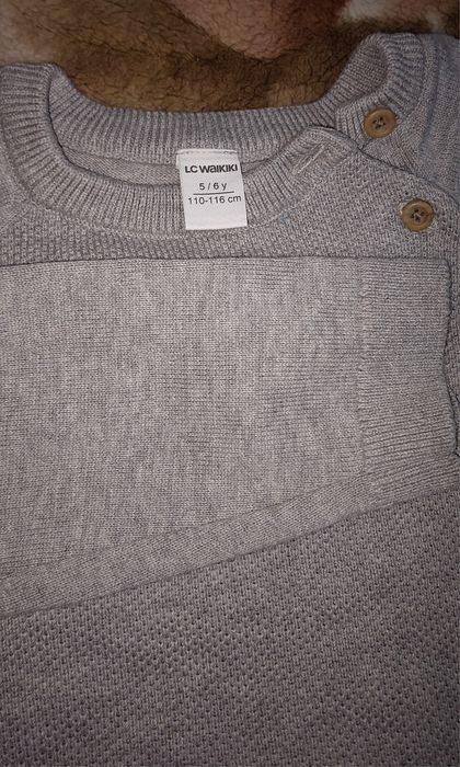 Свитер и рубашка на 5-6 лет