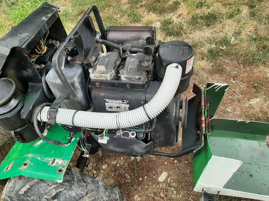 Vand tractoras  Italian BRUMITAL in 2 pistoane