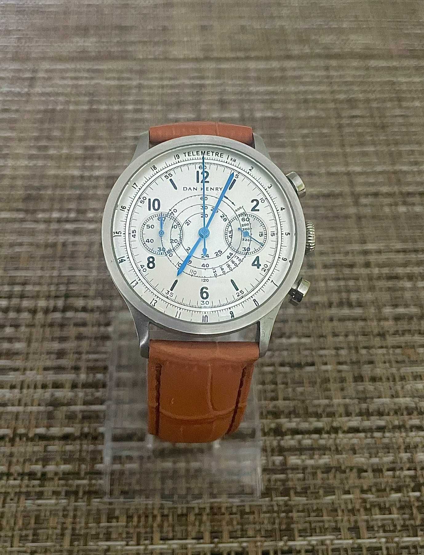 1939 Dan Henry Military Multiscale Chronograph Limited 0376/1963