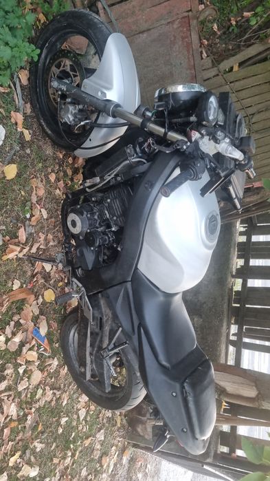 Vând daelim r125