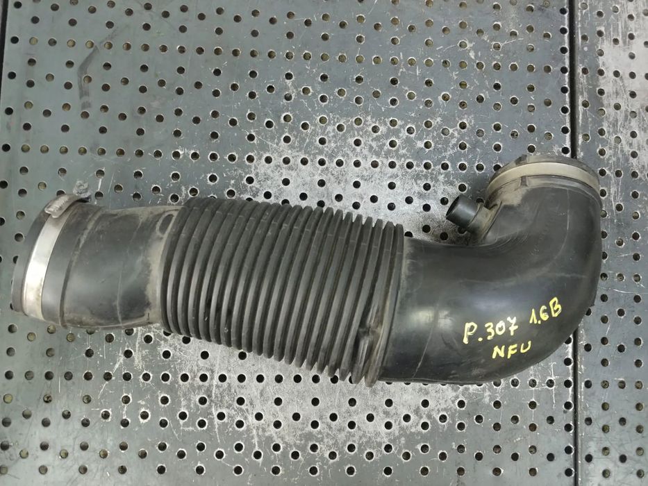 furtun tub admisie aer 1.6 b nfu peugeot 206 207 307 308 citroen c2 c4 xsara picasso 9635638780a