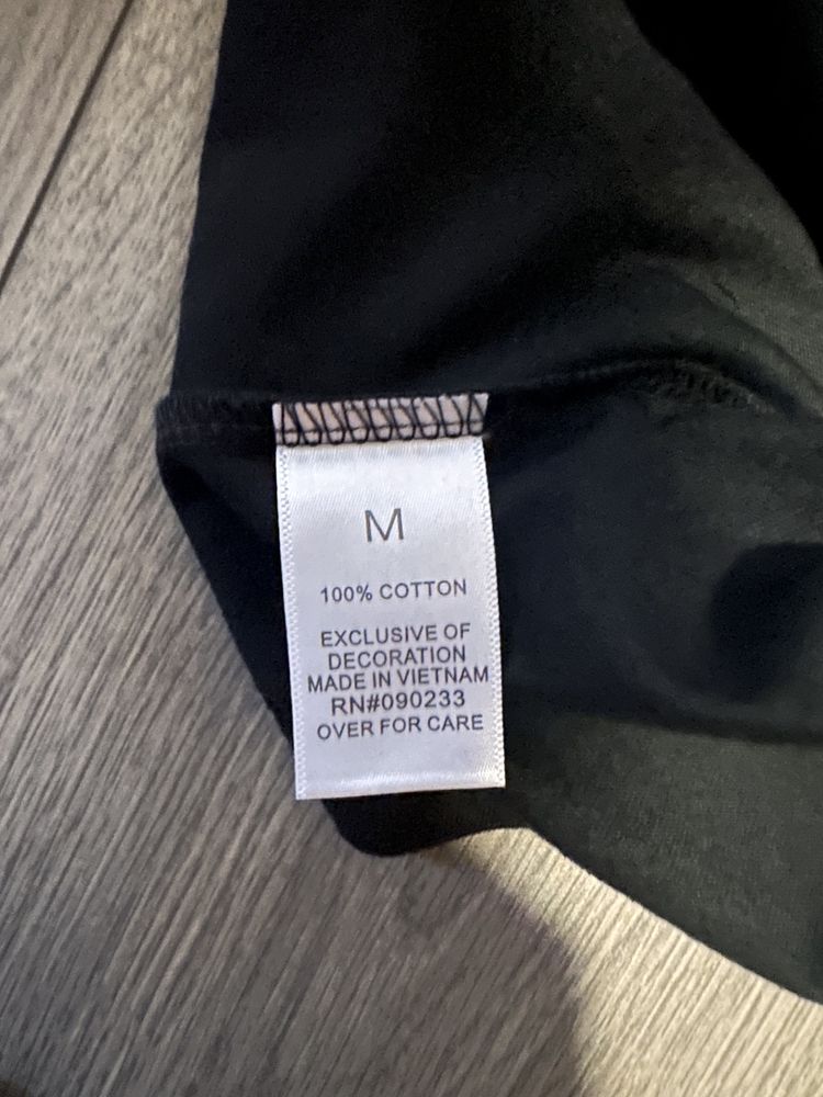 Tricou Essentials
