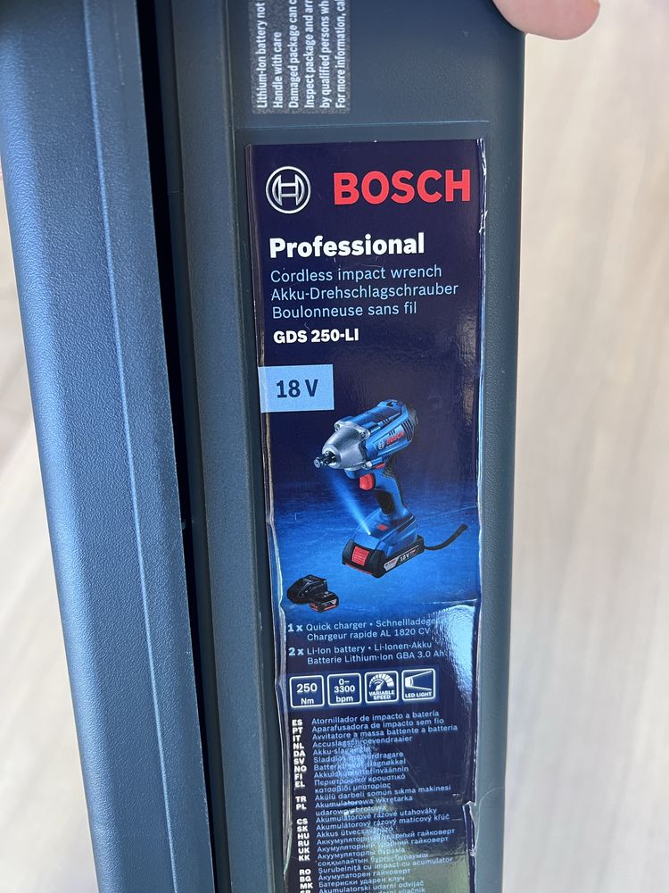 Нов куфар за инструменти на BOSCH