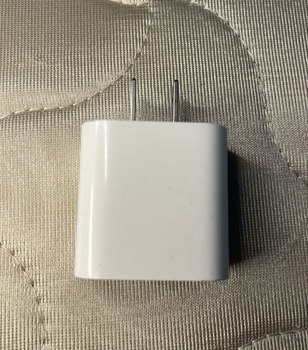 Оригинальный адаптер для IPhone, с переходником в комплекте