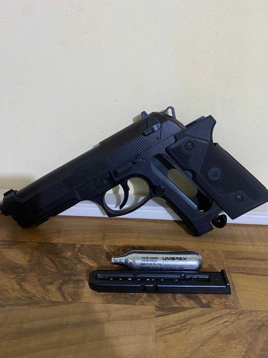 Airsoft Берета Elite 2 CO₂ – 4.5 мм, работеща (сер. № D24G126127)