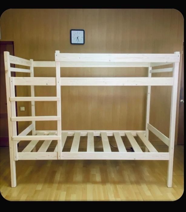 Продам двухъярусную кровать