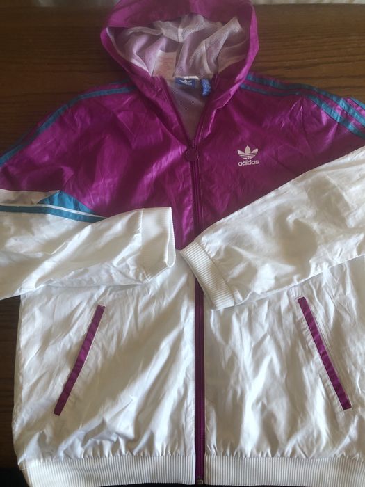 Adidas  2 bucati  pentru fete de 11/12 ani!