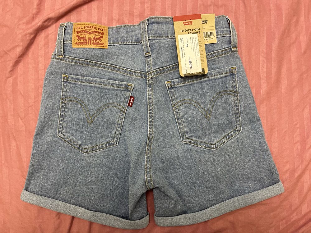 Pantaloni scurti Levi’s