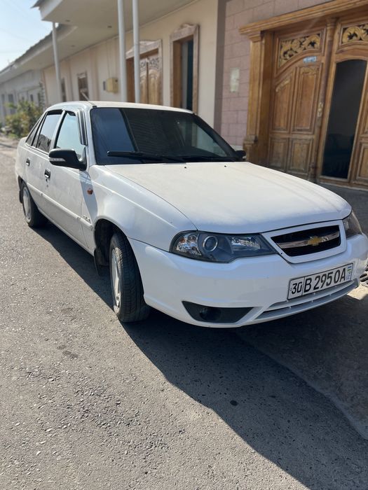 Nexia 2 sons gibrit sotiladi