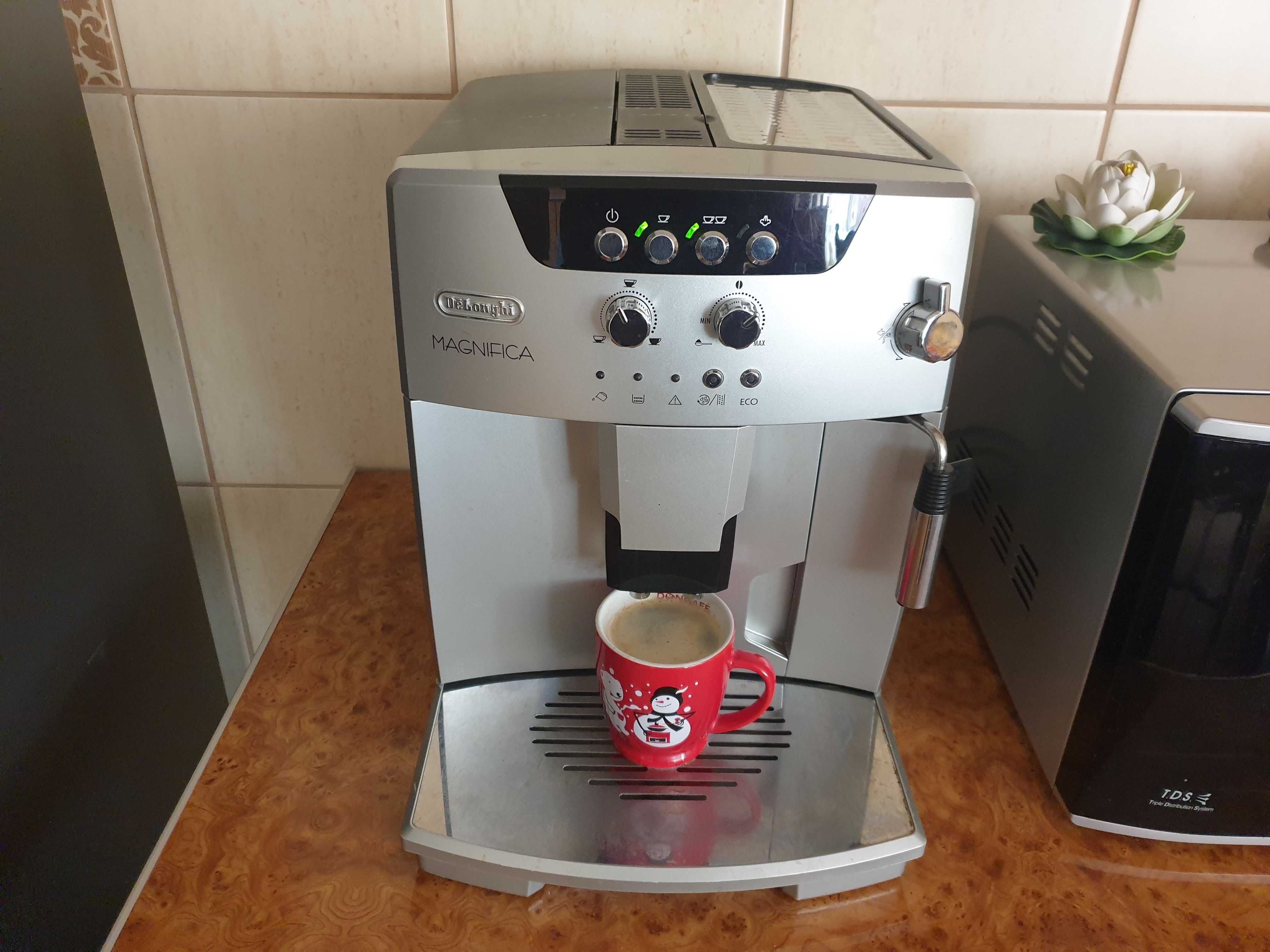 Espressor cafea automat Delonghi Magnifica-import