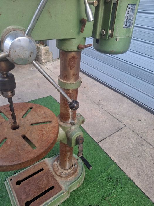 Настолна бормашина - Трифазна