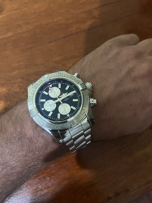 Breitling super avenger ll