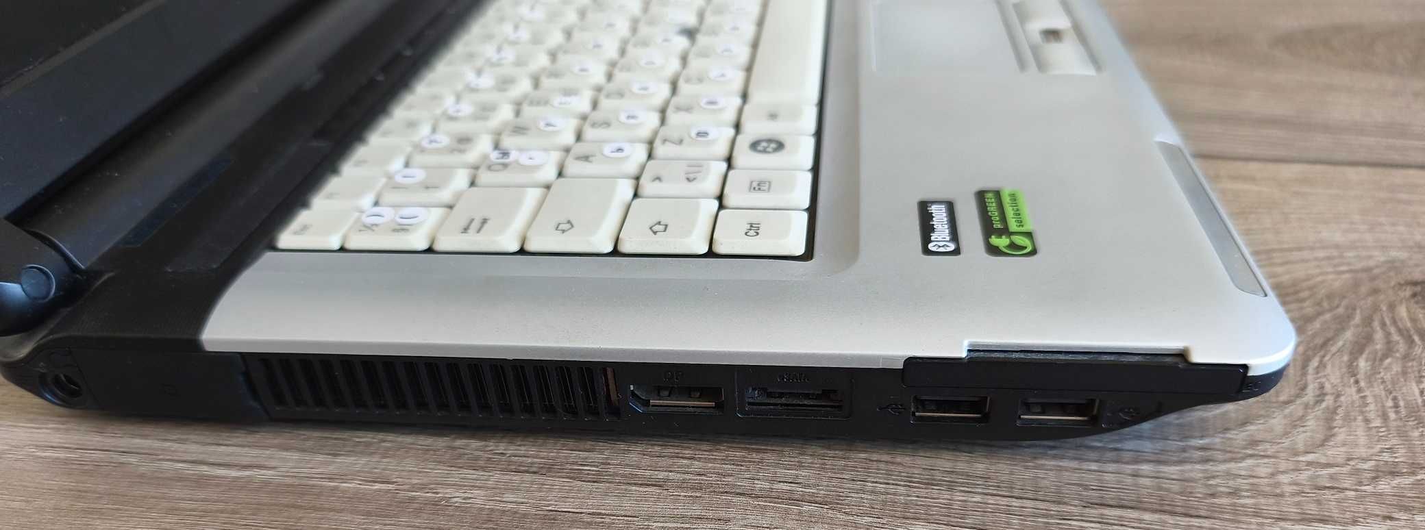 лаптоп Fujitsu LifeBook S710