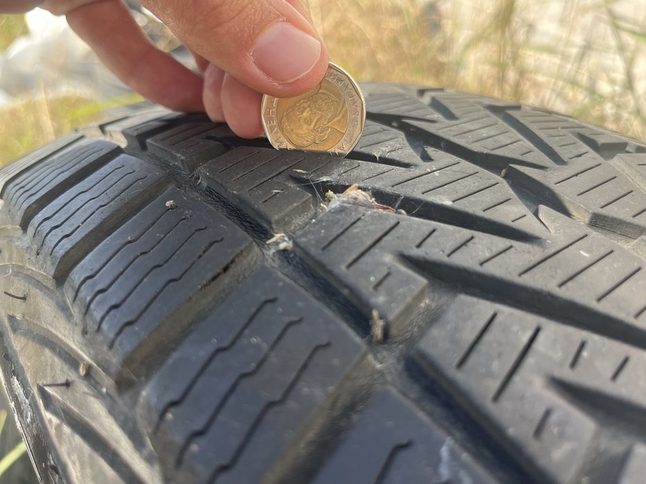 225/65/17 Suv 2бр.Hankook/2бр.Vredestein