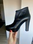 Ghete negre din piele marimea 37