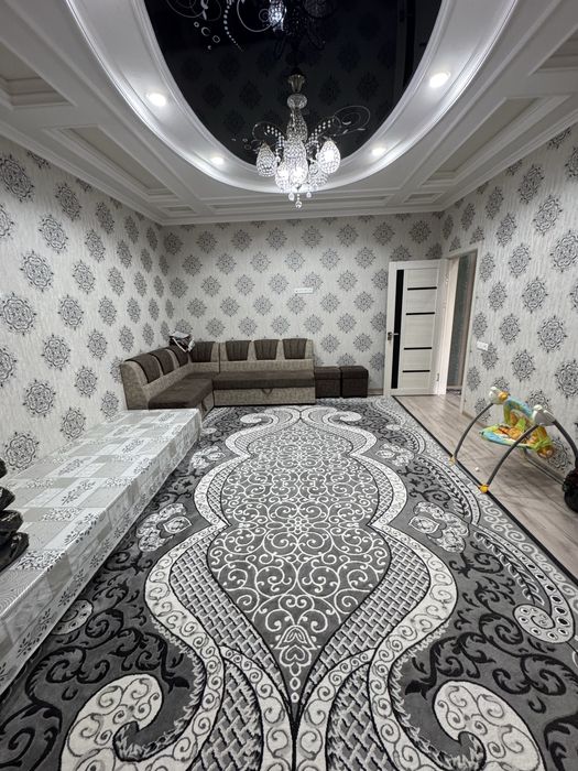 3 xonalik kvartira sotiladi sharq 2 dan 100 m2