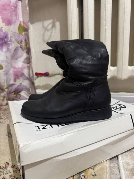 Продам зимние сапоги