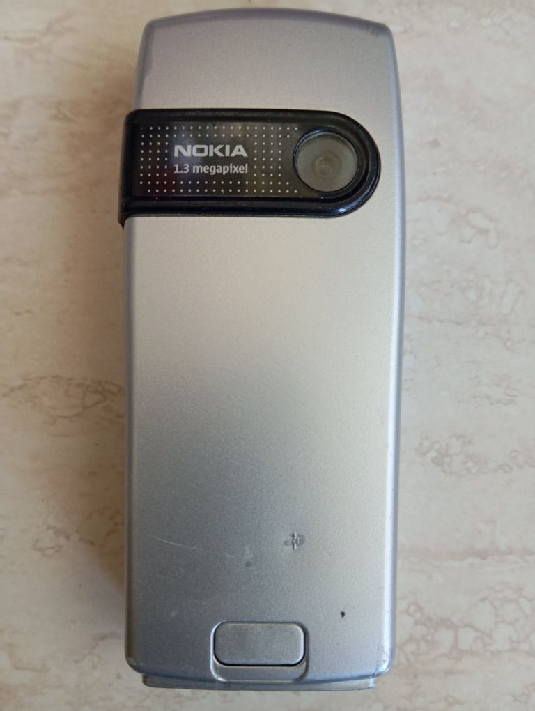 Telefon Nokia 6230i